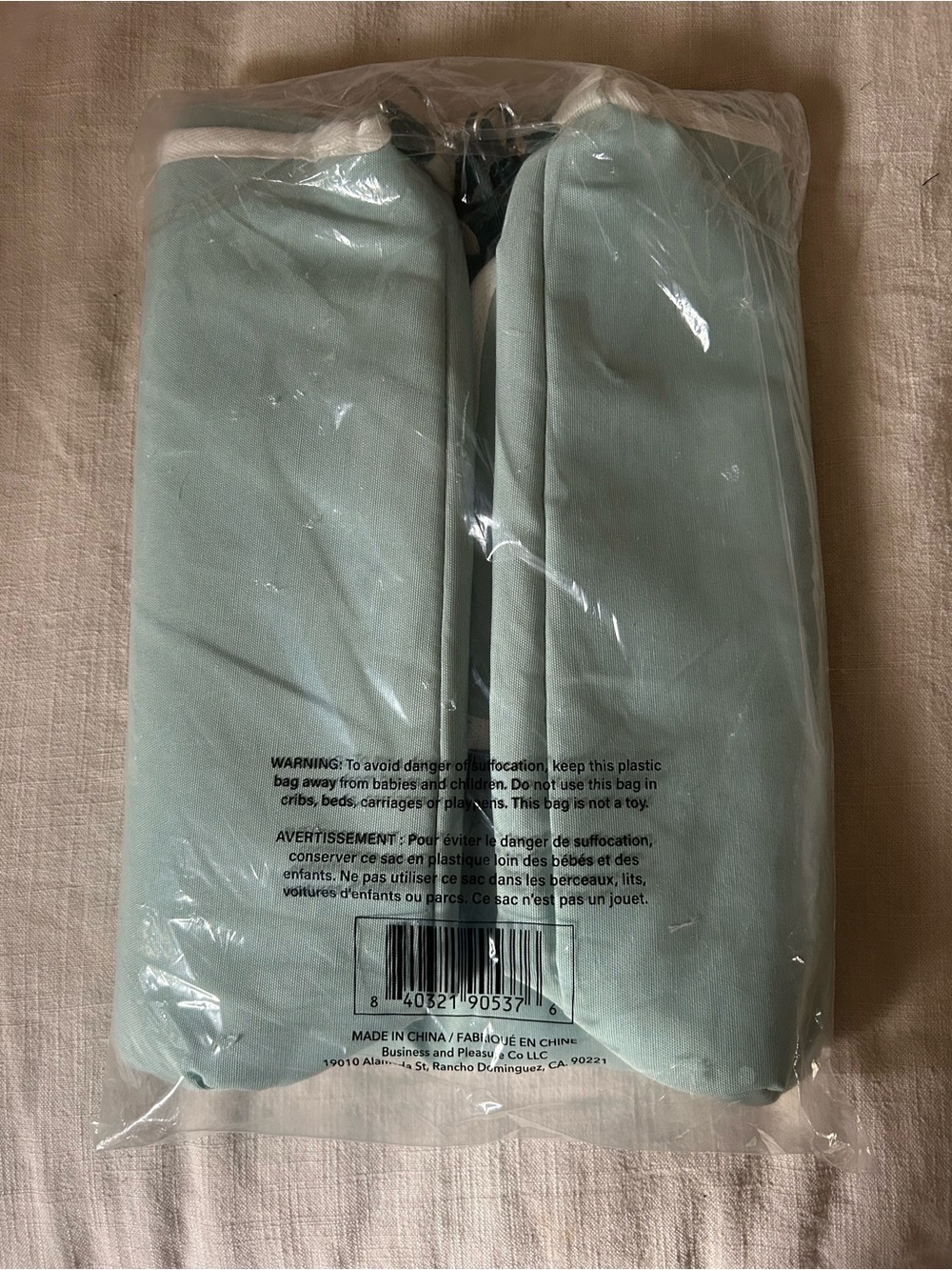 Business & Pleasure Co. Premium Cooler Bag - Picture 2 of 4